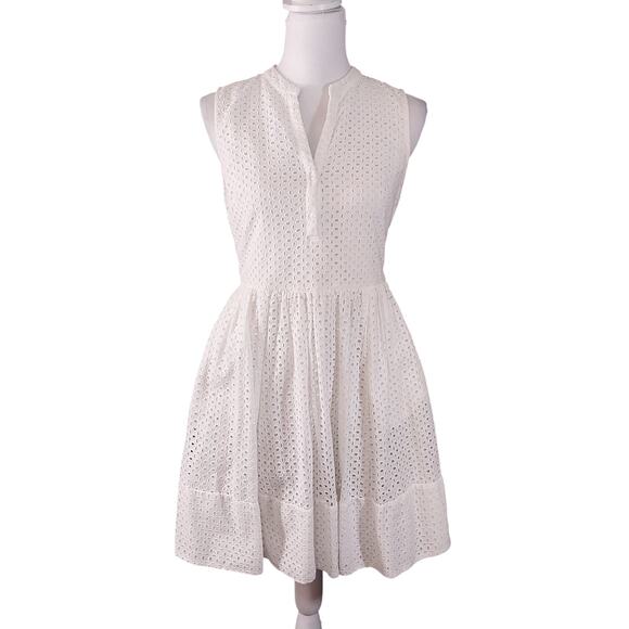 BANANA REPUBLIC! WHITEST WHITE COTTON EYELET, SLEEVELESS A-LINE DRESS! SZ 6 - Picture 2 of 10